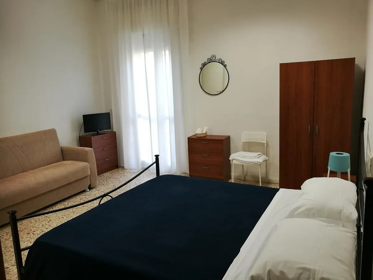 Leda B&B Livorno