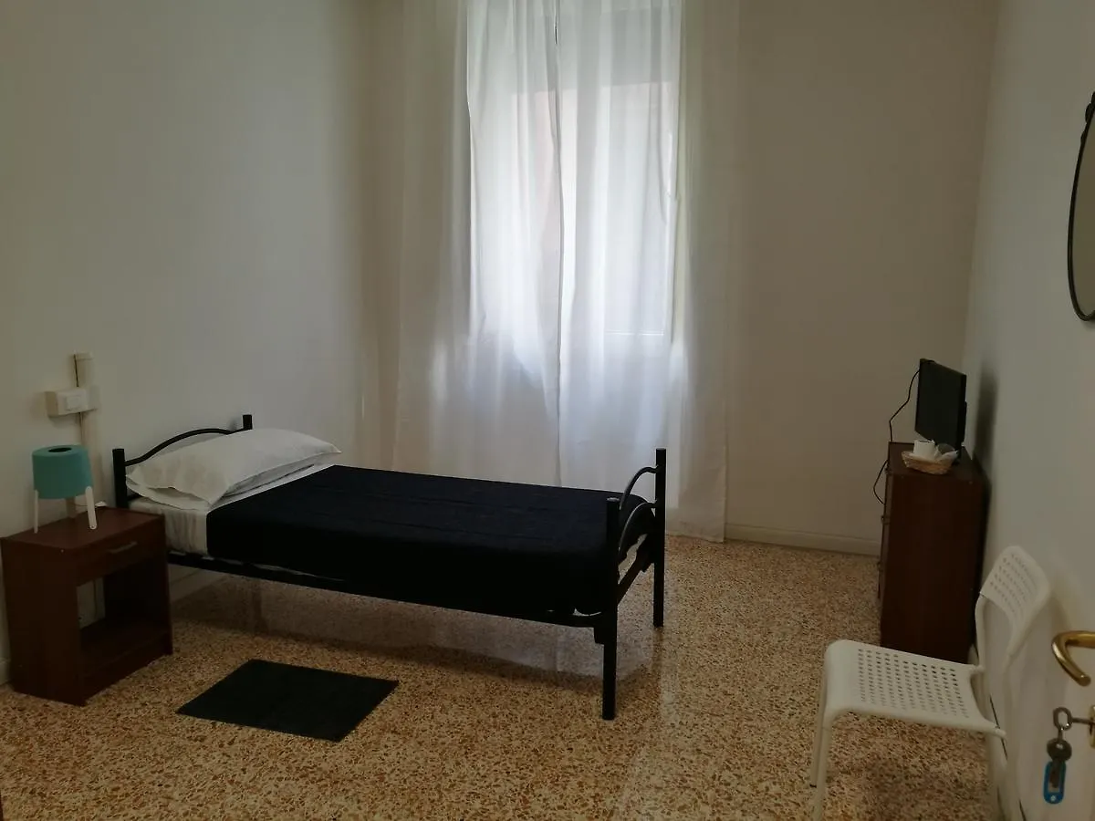 Leda B&B Livorno