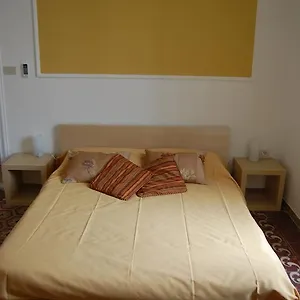 Arena Alfieri Frühstückspension